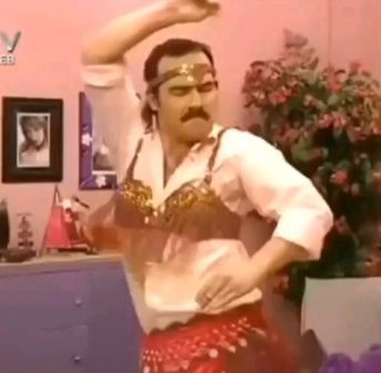 Oturmaya mı geldik? Sıyırdık kafaları? Keyiiif come hereee🥳🥳🤯?