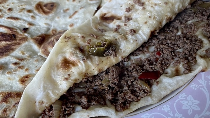 Kıymalı böreğin yanına içecek ne yakışır?