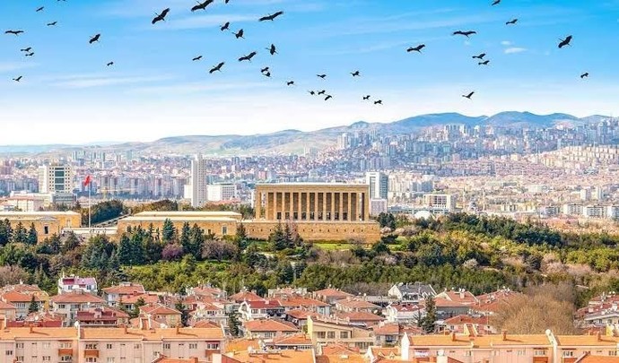 İstanbul mu  Ankara  mı?