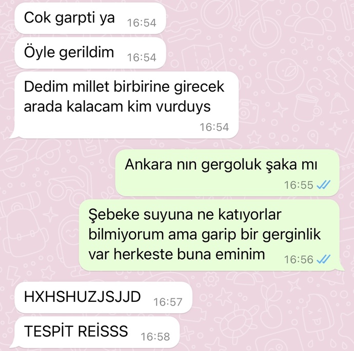 Herkesin hayatına bir hero şart değil mi?