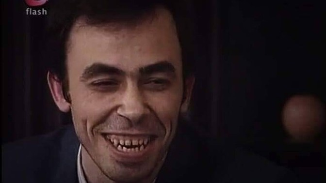 Her gülüşün bir nedeni var mıdır?