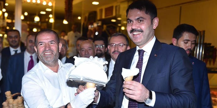 AKP'nin İstanbul adayı Murat Kurum oldu! Sizce Ekrem İmamoğlu mu, Murat Kurum mu?