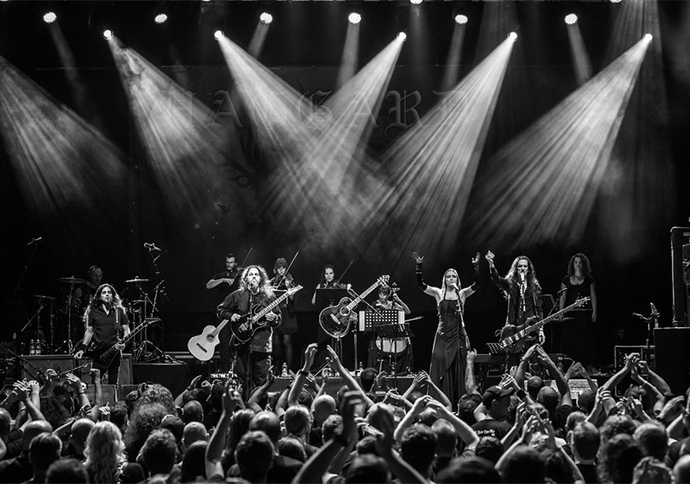 Türkiye’ye gelse de ölmeden konserini izlesem dediğiniz Sanatçı/Grup var mı?