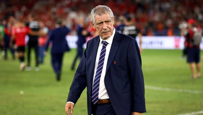 Beşiktaş’ın teknik direktörü Fernando Santos olmuş! Sizce başarılı olur mu?
