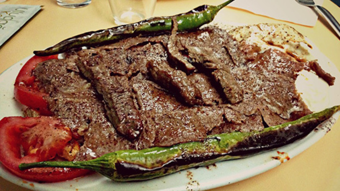 İskender mi yoksa mantı mı?