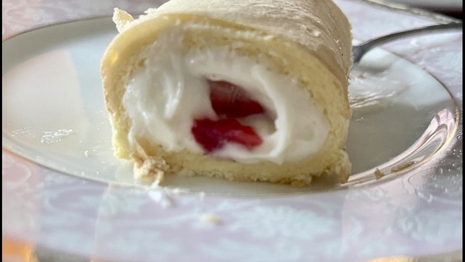 Çilekli tatlıları sever misin? Meyveli tatlılarda tercihin hangi meyve 🍓, 🍌, 🍑 vs?