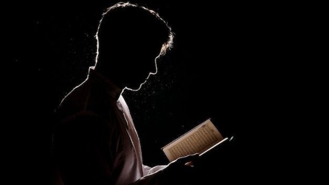 İmanin ne demek oldugunu duzgunce bilen tum dini sorulara cevap veren Namaz kilan erkek niye yok?
