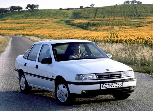 Vectra A 1989-1991 ilk hali