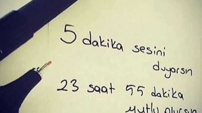 Günaydın 🌼🌼. Sesini duduğunda size iyi gelen biri var mı?