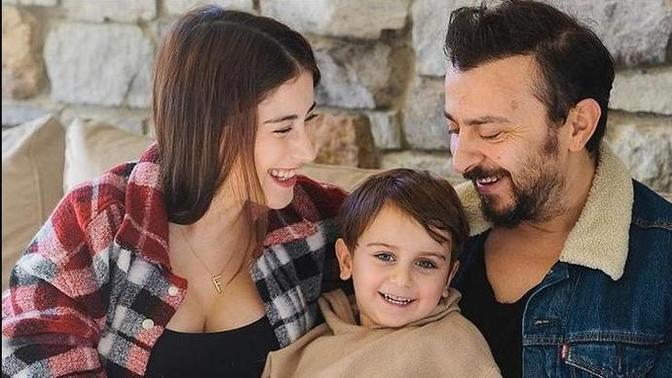 Sevgiliniz size hediye alırken ailenizden birine de hediye alsa mutlu olur muydunuz?