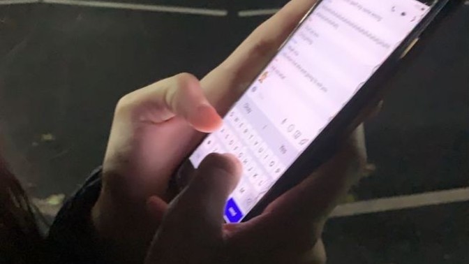 Yeni tanıştığınız birisine hemen telefon numaranızı verir misiniz?