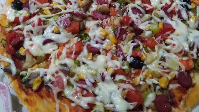 Gece gece pizza yaptım. Olmuş mu sizce?