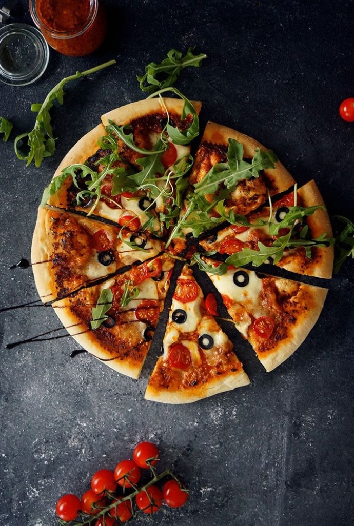 Fastfoodlar yarışıyor!Pizza mı,hamburger mi?