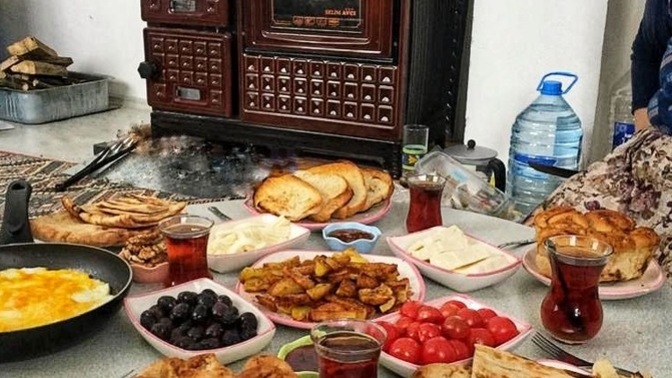 Köy kahvaltılarını sever misiniz?