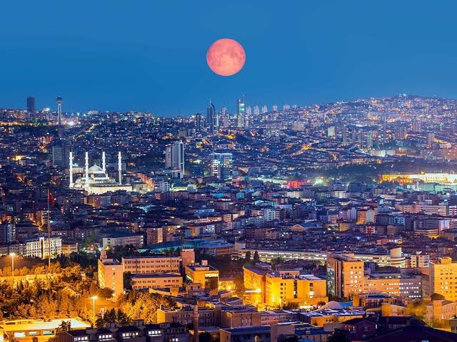 Size göre en güzel başkent neresi?