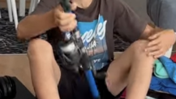 Arkadaşımın küçük kuzeni bize meydan okudu sizce 6 kız mı 1 erkek mi?