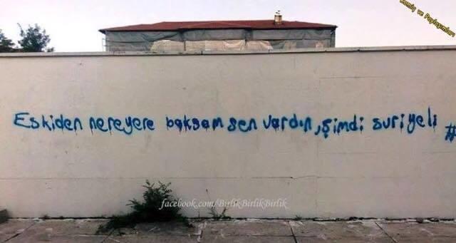 Beğendiğiniz duvar yazıları var mı?