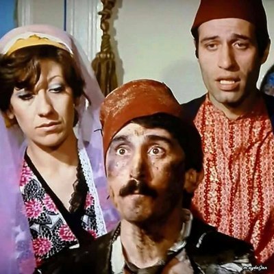 Kızlar sevgiliniz yanınız da dayak yese ne düşünürsünüz?