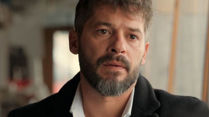 Sonradan yalanını öğrendiğiniz kişiyle konuşmayı bitirir misiniz?