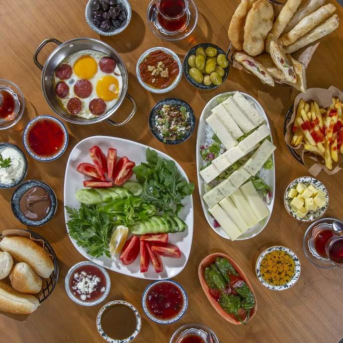 Kahvaltı yaptınız mı bugün?