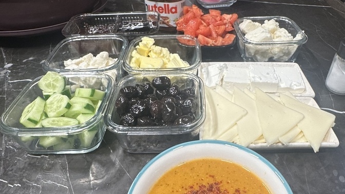 Bu soğuk havalarda kahvaltıda çorba içermisiniz?