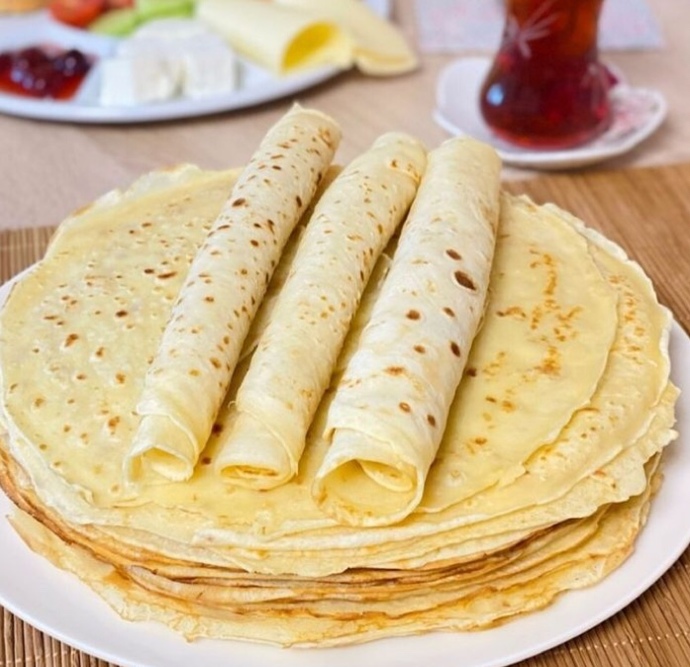 Kahvaltının yıldızları yarışıyor! Krep mi, Pankek mi?