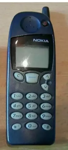 İlk telefonun neydi hatırlıyor musun?