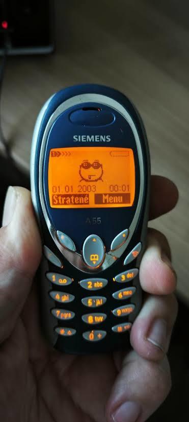 İlk telefonun neydi hatırlıyor musun?