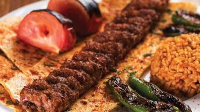 Kebabın yanında ayran mı daha iyi gider, şalgam mı?