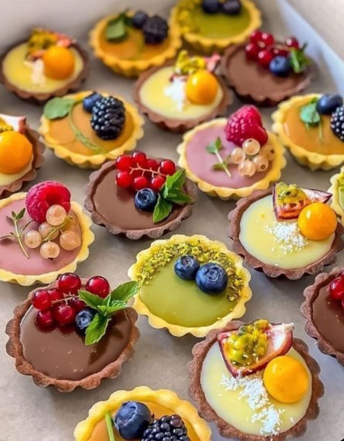 Lezzetler yarışıyor!Tatlı yiyecekler mi favorin,Tuzlu yiyecekler mi?