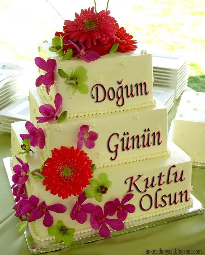 Çok merak ediyorum benim hakkımda ne düşünüyorsun anlatır mısın?