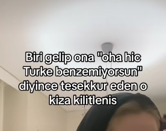 Hiç Türke Benzemiyorsun Denilse Ne Tepki Verirsiniz?