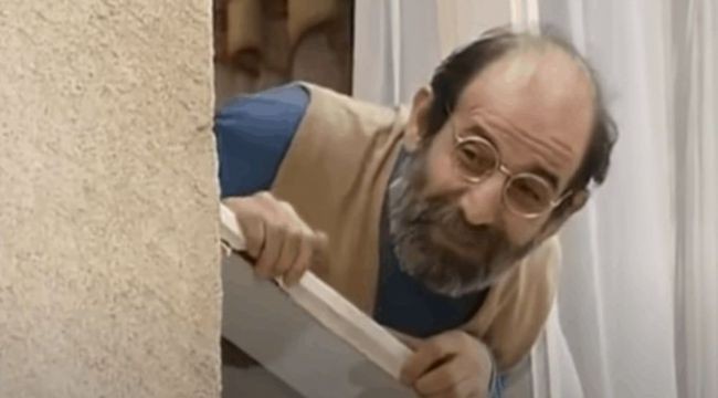 En düşük emekli maaşı 10 bin lira oldu. Sence bu rakamla bir emekli geçinebilir mi?