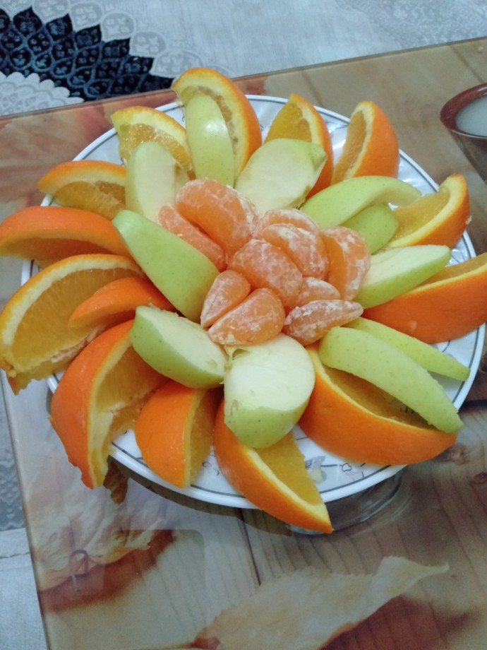 Kendime meyve tabağı yaptım, nasıl olmuş?