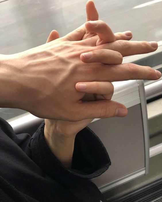 Karşı cinste neye zaafın var?