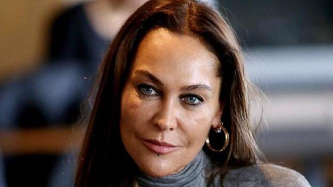 Hülya Avşar, "Çok fazla zenginliğin insana zarar verdiğini düşünüyorum" demiş. Zenginlik zarar verir mi sizce?