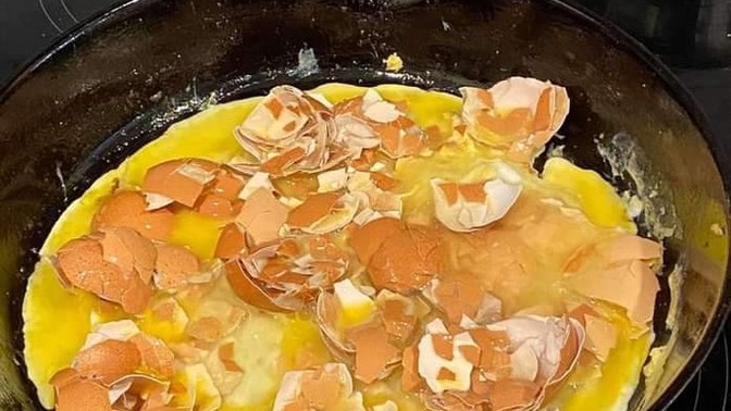 Arkadaşlar yeni evliyim daha önce hiç iş yapmadım , kocam yemek hazırla dedi ne yapmalıyım?