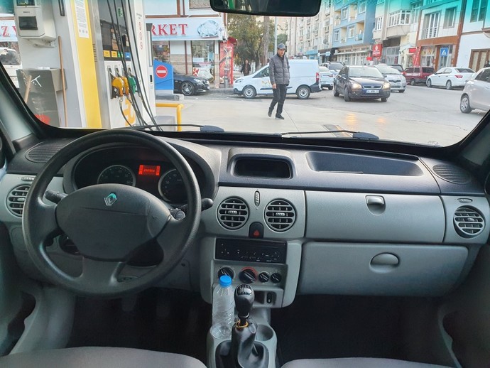 Otomobil ruhsatlı 200 model araç alsam, çok sıkıntı yaşar mıyım?