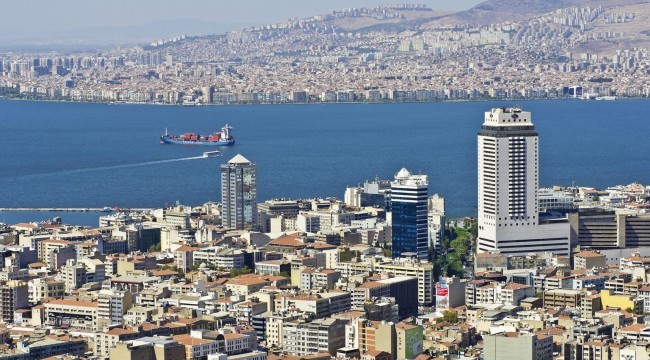 Türkiyede konut satışları 2023 yılında geçen yıla göre %17,5 azaldı. Ev fiyatları hakkında düşünceleriniz ne?