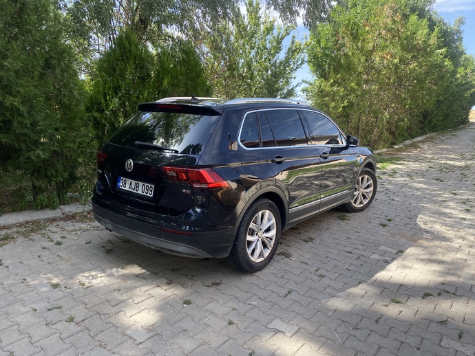 İkisinden birini satacağım bu ay muhtemelen Sizce Tog mu kullanayım yoksa Volkswagen Tiguan mı?