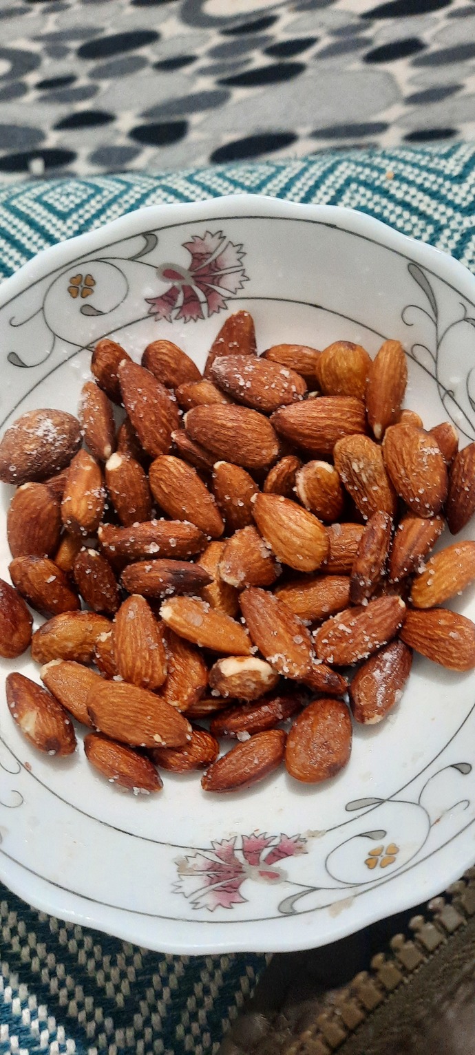 Bademin yanında içecek olarak ne iyi gider?