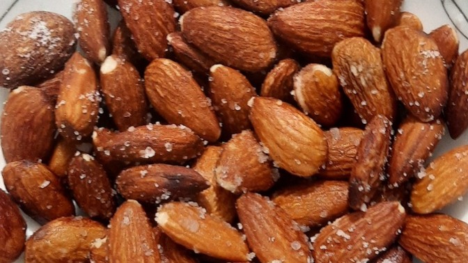 Bademin yanında içecek olarak ne iyi gider?