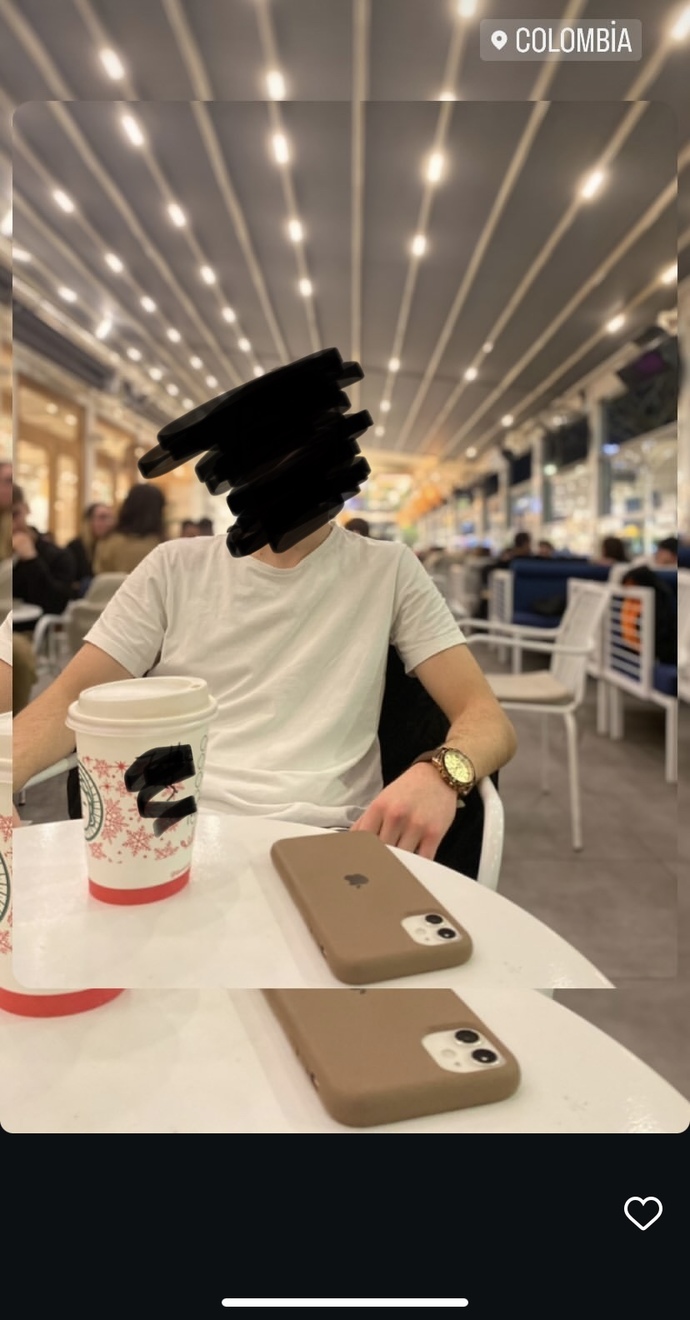 Fotoyu çeken kişi kız mıdır sizce yoksa erkek arkadaşı olabilir mi?