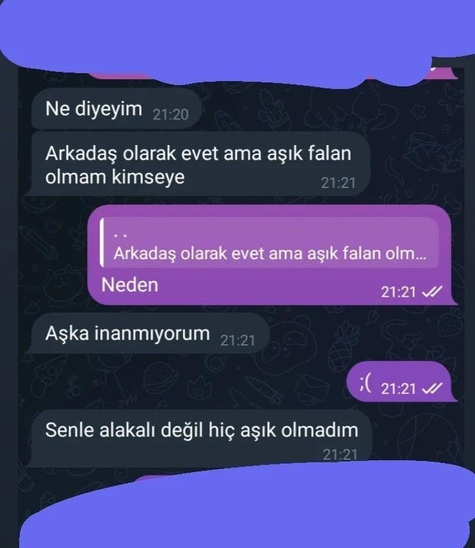 Hoşlandığım kişiye açıldım ama aşka inanmıyormuş, ne yapacağım?