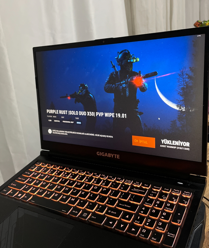 İkinci el laptop aldım sizce nasıl iyi mi?