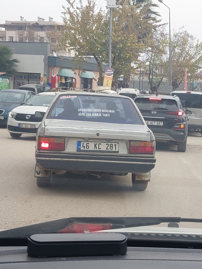 Araba/kamyon arkası yazılara örnek vermenizi istesem neler söylersiniz✌️?