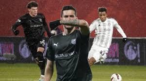 Beşiktaş, deplasmanda Pendikspora 4-0 mağlup oldu! Maçı nasıl buldunuz?