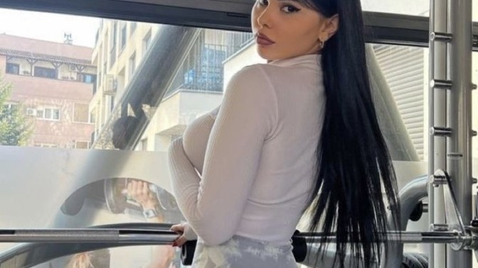 Tayt sadece kalçası olana mı yakışır?