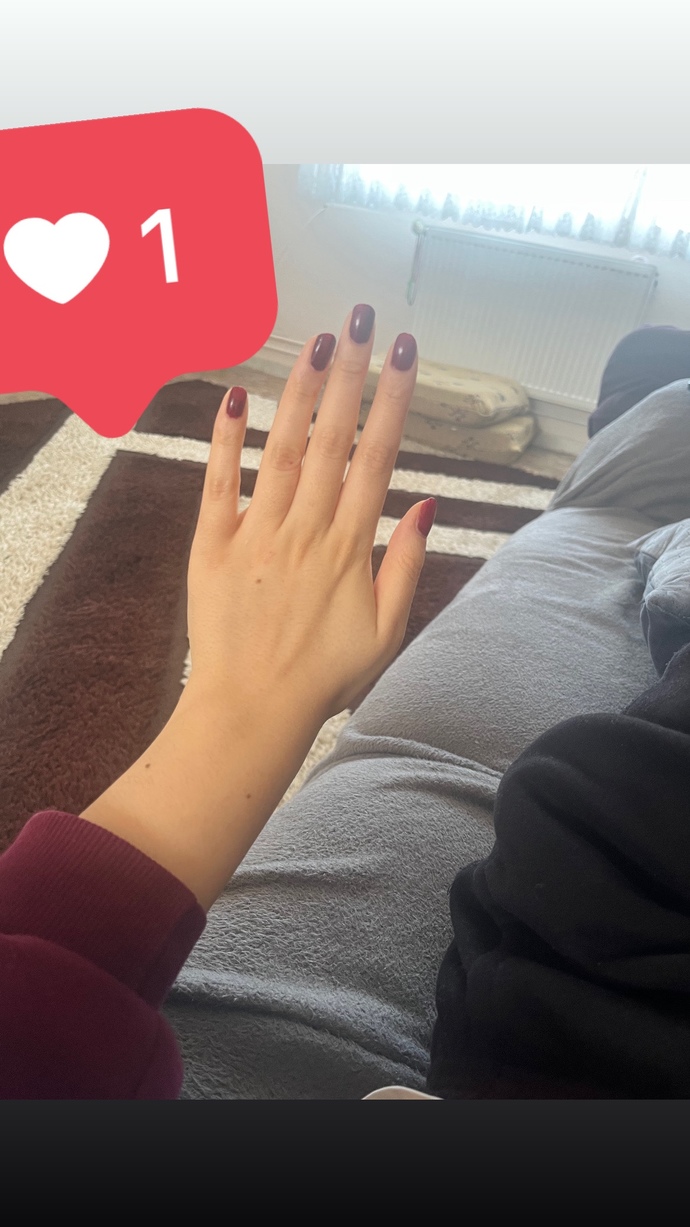 Ellerim nasıl, hangi renk ojeler yakışır?