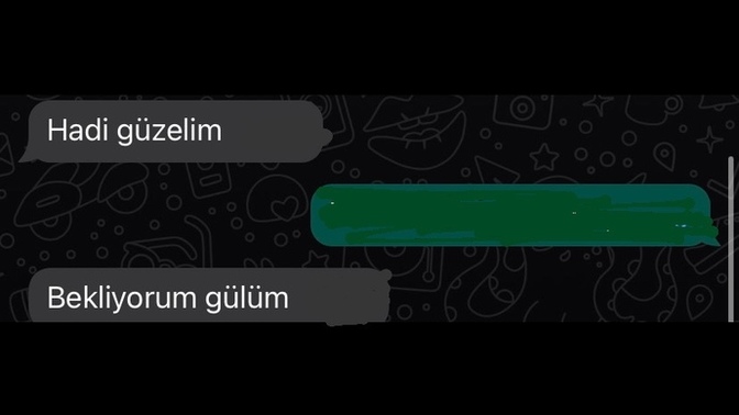 Fabrikada işçiyim ustamın bana attığı mesajlar normal mi? Yürüyor mu bana?